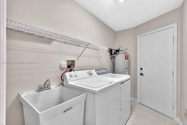 269 NW 101st Ave, Plantation, FL 33324