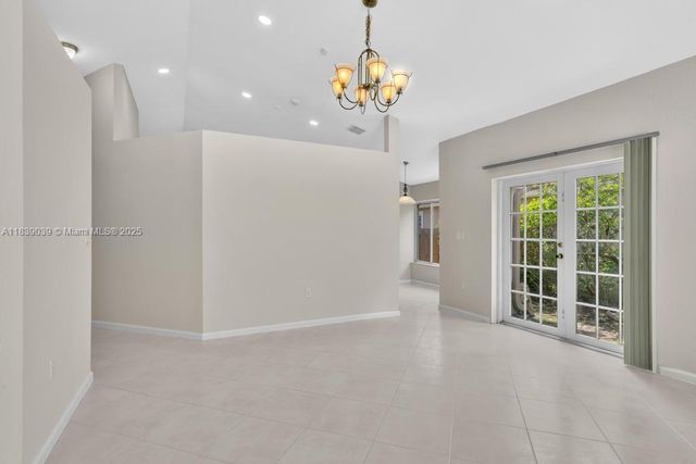 269 NW 101st Ave, Plantation, FL 33324