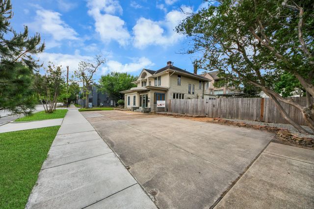 2014 Commonwealth Street, Houston, TX 77006
