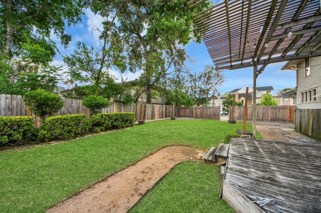 2014 Commonwealth Street, Houston, TX 77006