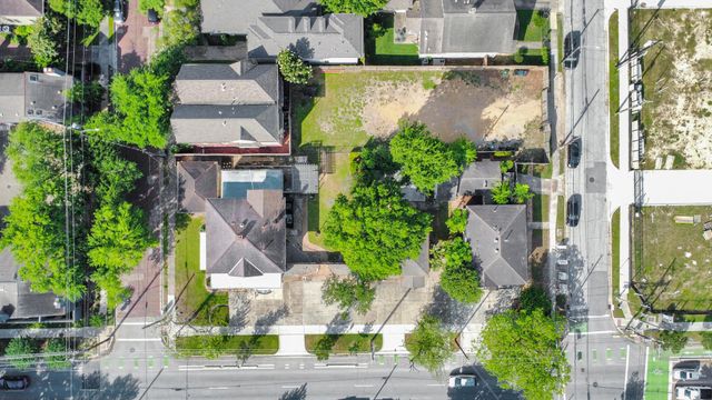 2014 Commonwealth Street, Houston, TX 77006