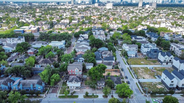 2014 Commonwealth Street, Houston, TX 77006
