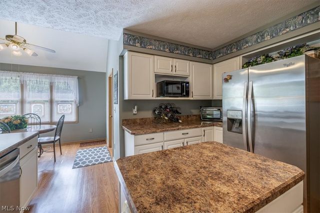 8051 Valleyview Court, North Royalton, OH 44133