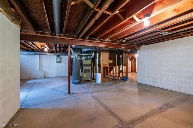8051 Valleyview Court, North Royalton, OH 44133