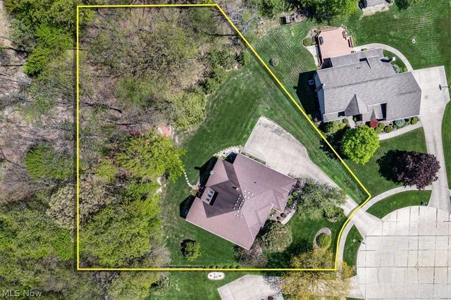 8051 Valleyview Court, North Royalton, OH 44133