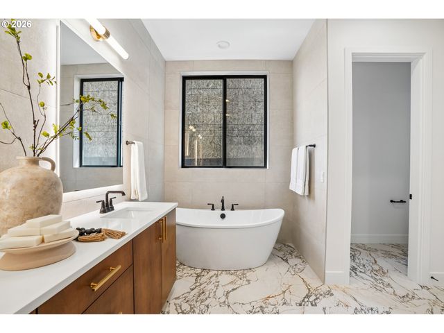 5107 N 94TH Ave, Camas, WA 98607