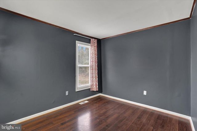 112 OAKLEIGH DR, York, PA 17402