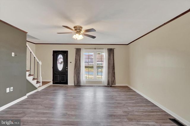 112 OAKLEIGH DR, York, PA 17402