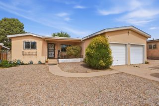 1015 Parsifal Street NE, Albuquerque, NM 87112