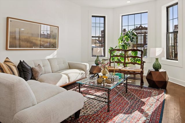 4310 W Cullerton Street, Chicago, IL 60623