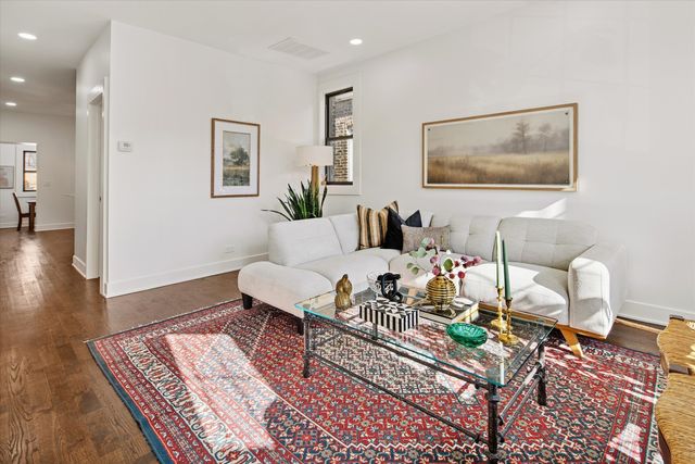 4310 W Cullerton Street, Chicago, IL 60623