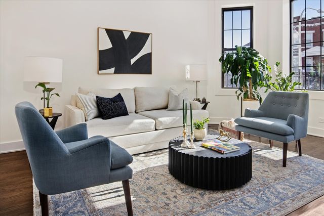 4310 W Cullerton Street, Chicago, IL 60623