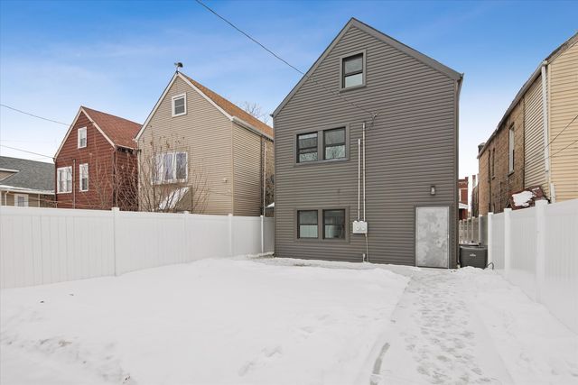 4310 W Cullerton Street, Chicago, IL 60623