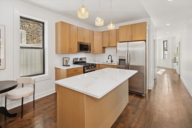 4310 W Cullerton Street, Chicago, IL 60623