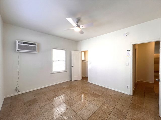 3919 Walton Avenue, Los Angeles, CA 90037