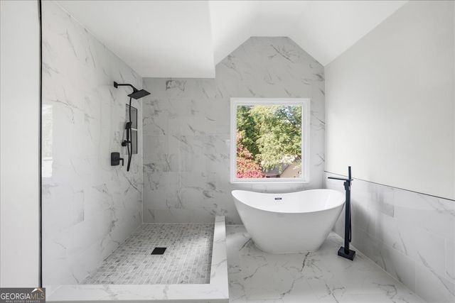 12700 Oxfordshire Court, Johns Creek, GA 30005
