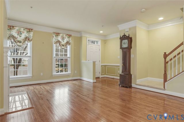 1128 Hyde Ln, Henrico, VA 23229