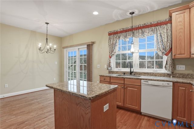 1128 Hyde Ln, Henrico, VA 23229