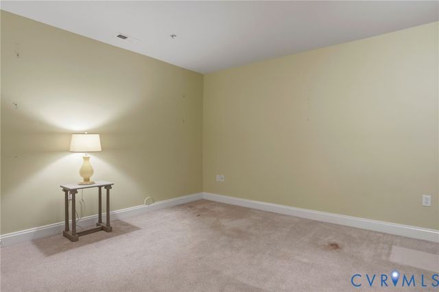 1128 Hyde Ln, Henrico, VA 23229