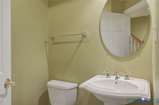 1128 Hyde Ln, Henrico, VA 23229