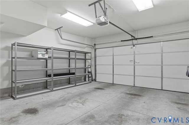 1128 Hyde Ln, Henrico, VA 23229