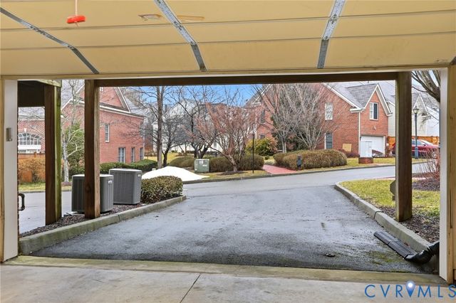 1128 Hyde Ln, Henrico, VA 23229