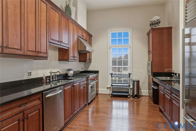 1128 Hyde Ln, Henrico, VA 23229