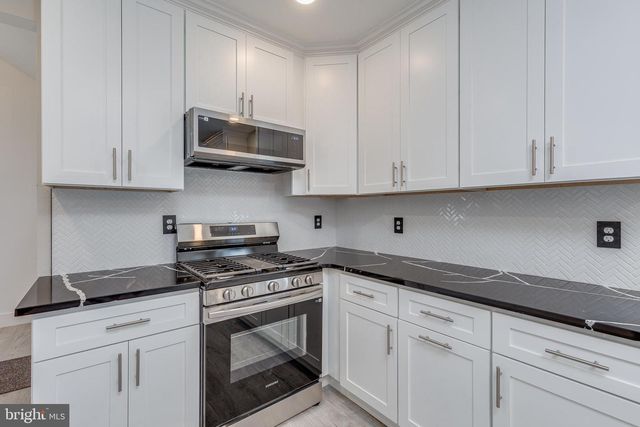 36 ATLANTIC AVE, Clementon, NJ 08021
