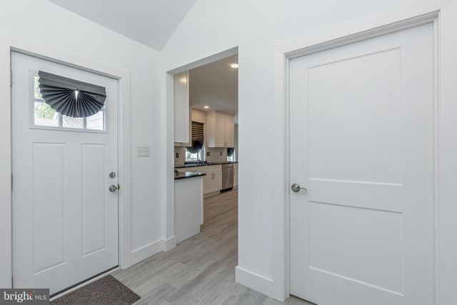 36 ATLANTIC AVE, Clementon, NJ 08021