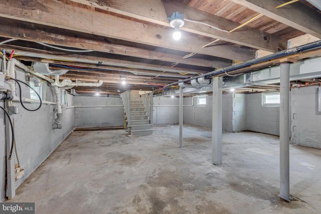 36 ATLANTIC AVE, Clementon, NJ 08021