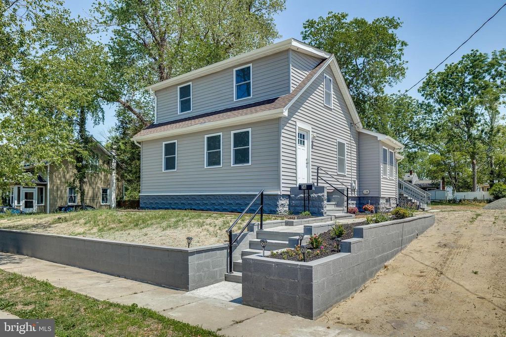 36 ATLANTIC AVE, Clementon, NJ 08021
