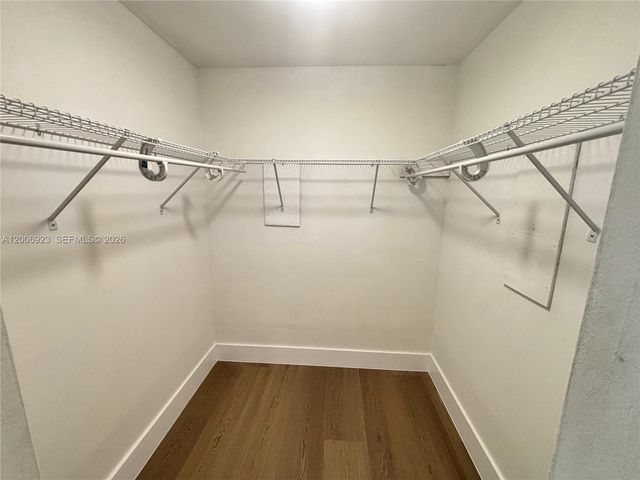 8060 Fairview Dr 101, Tamarac, FL 33321