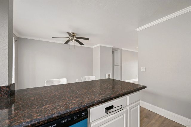 1643 Pentecost Way 4, San Diego, CA 92105