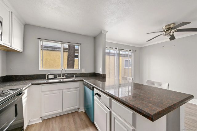 1643 Pentecost Way 4, San Diego, CA 92105