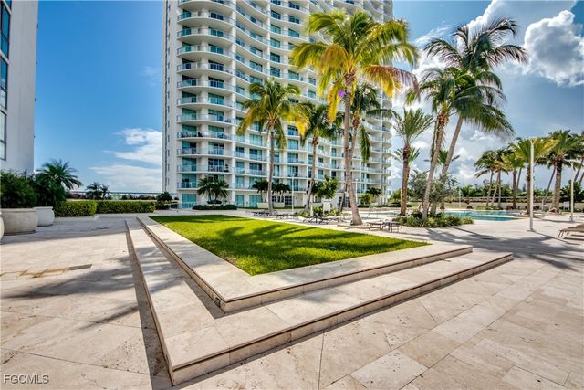 3000 Oasis Grand BLVD MPH3, Fort Myers, FL 33916