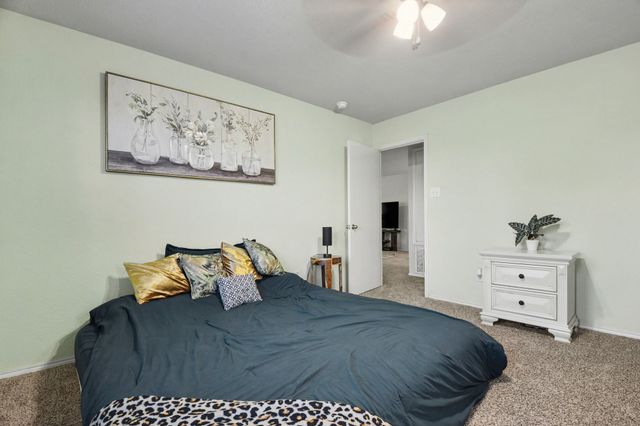 246 Willow Creek Lane, Terrell, TX 75160