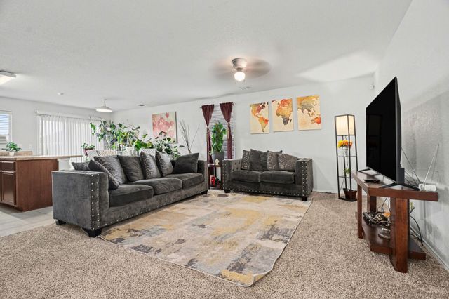 246 Willow Creek Lane, Terrell, TX 75160