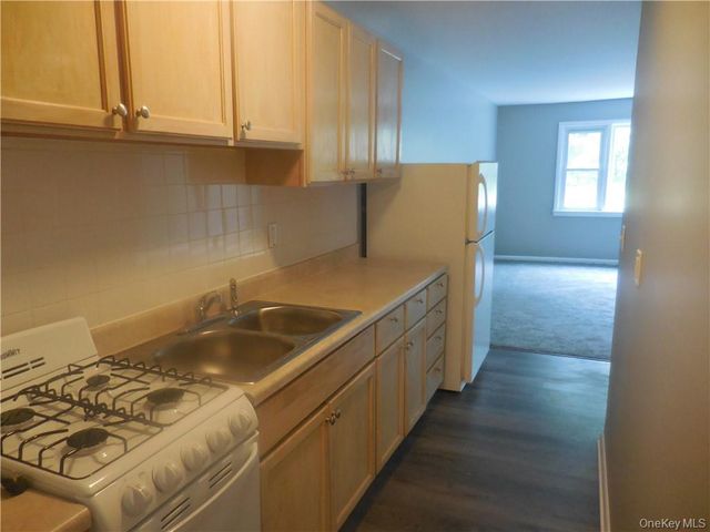 41 Willow Avenue 6, Cornwall, NY 12518