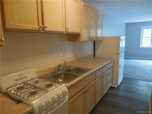 41 Willow Avenue 6, Cornwall, NY 12518