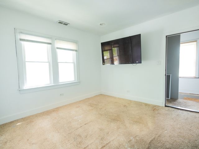 10224 S Princeton Avenue, Chicago, IL 60628