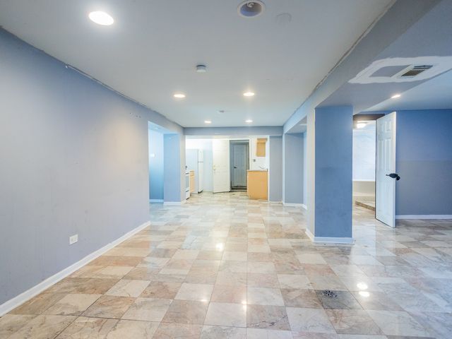 10224 S Princeton Avenue, Chicago, IL 60628