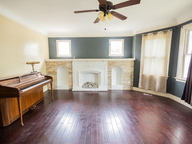 10224 S Princeton Avenue, Chicago, IL 60628