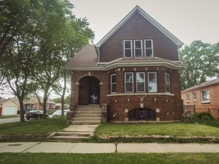 10224 S Princeton Avenue, Chicago, IL 60628