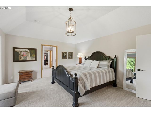 847 Ne ROGAHN St, Hillsboro, OR 97124