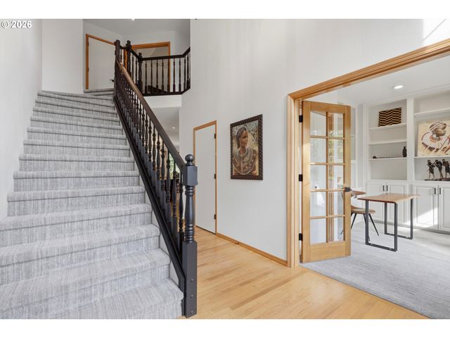 847 Ne ROGAHN St, Hillsboro, OR 97124