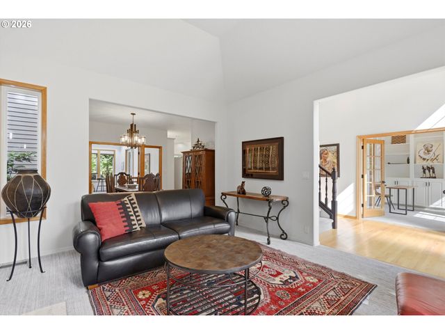 847 Ne ROGAHN St, Hillsboro, OR 97124