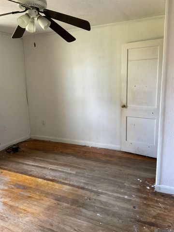 5728 Dutton Ave, Baton Rouge, LA 70805