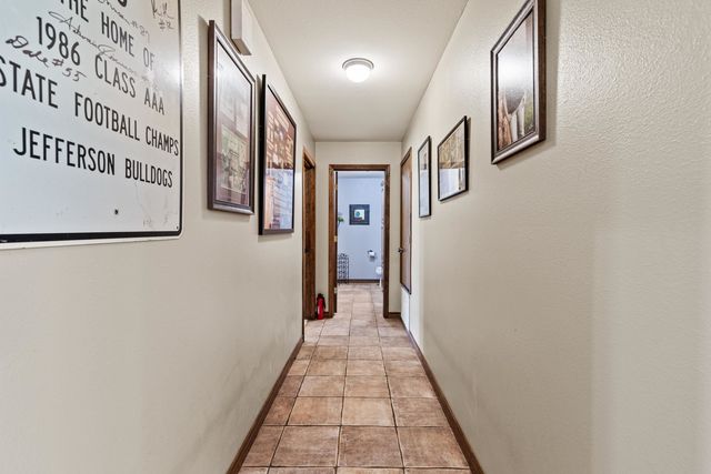 450 Reeves Lane, Jefferson, TX 75657