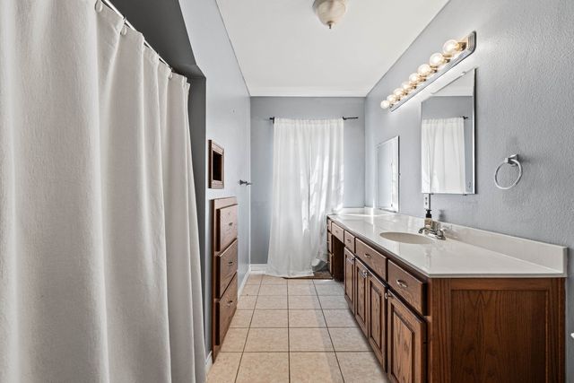 450 Reeves Lane, Jefferson, TX 75657