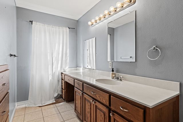 450 Reeves Lane, Jefferson, TX 75657